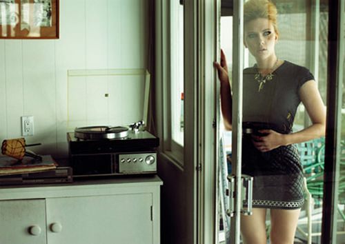 Scarlett_Johansson_Harper's_Bazaar_Jenuary_2010_3