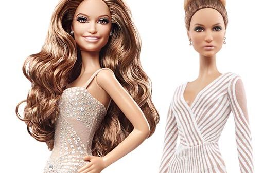 Jennifer-Lopez-Barbie-Collector
