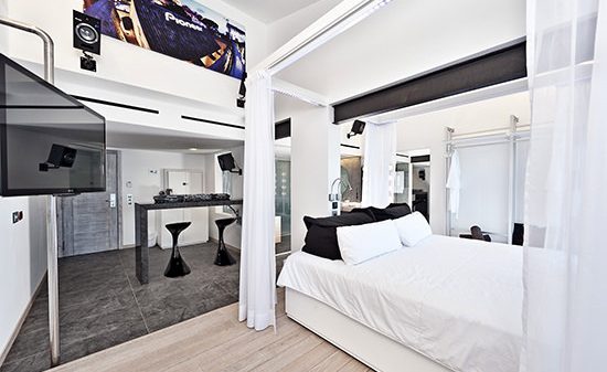 Ushuaia_Ibiza_Beach_Hotel_room