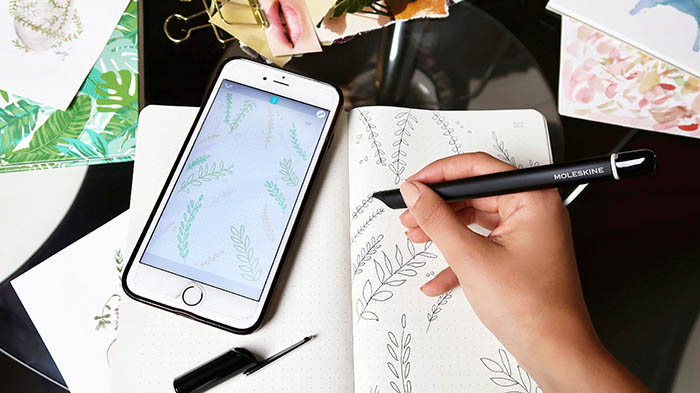 Moleskine+ Smart Writing Set: tu scrivi su carta, e lo smart writing set  digitalizza appunti e disegni